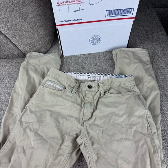 Box with Clothes Different Brands Like Who What Wear, Fashion Nova. - Picture 13 of 13